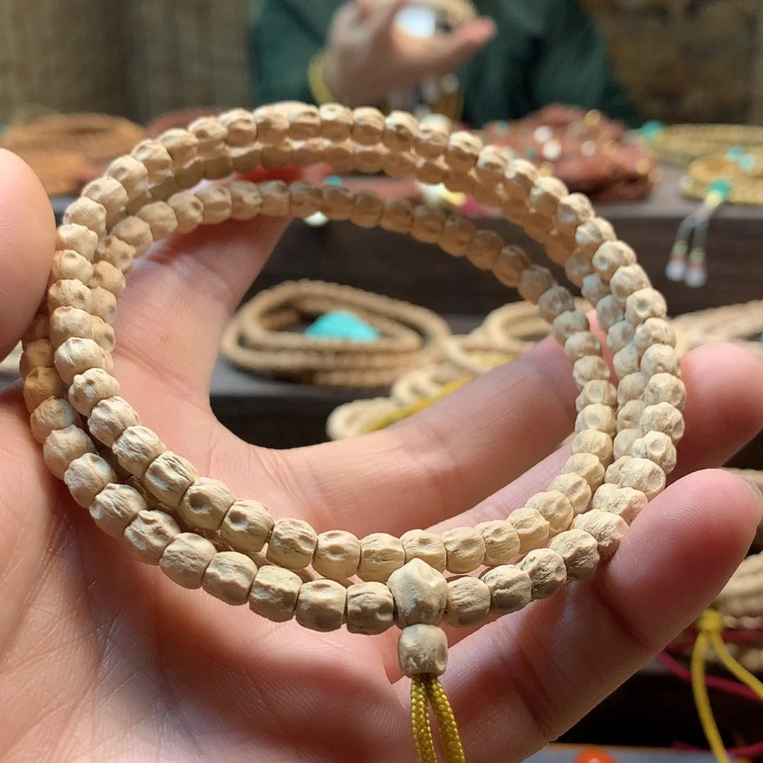 柏香籽/百香籽吊坠粉油皮方块深坑鬼