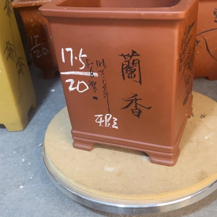 紫砂花盆紫砂花盆