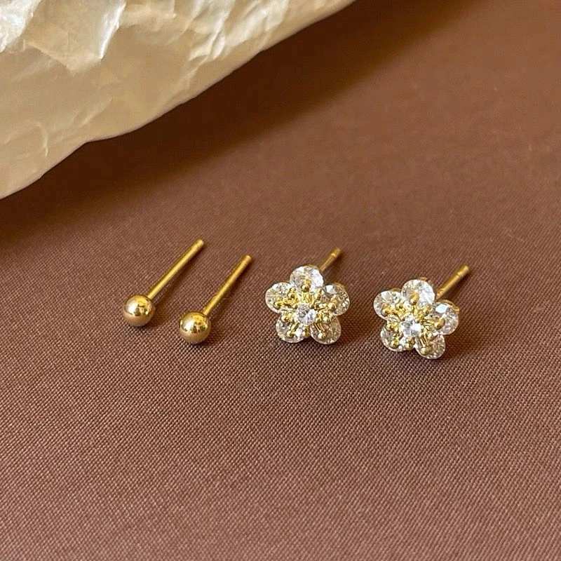 合金耳饰 精致花朵耳钉百搭2025爆款新款高级耳环气质甜美耳饰