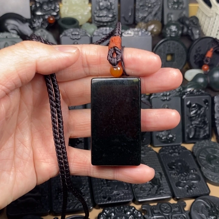 和田玉（青玉）未镶嵌颈饰