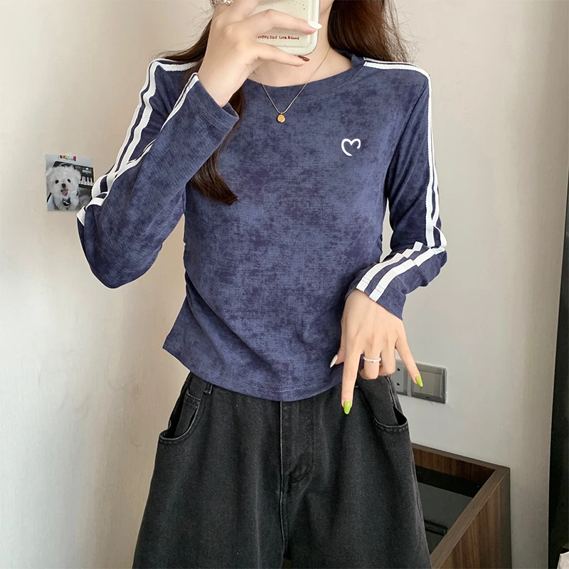 春秋季新款收腰显瘦褶皱炸染长袖T恤女内搭设计感打底衫短款上衣