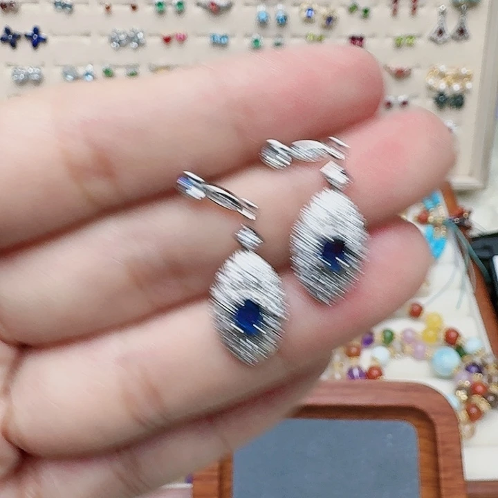 蓝宝石耳饰银S925镶嵌