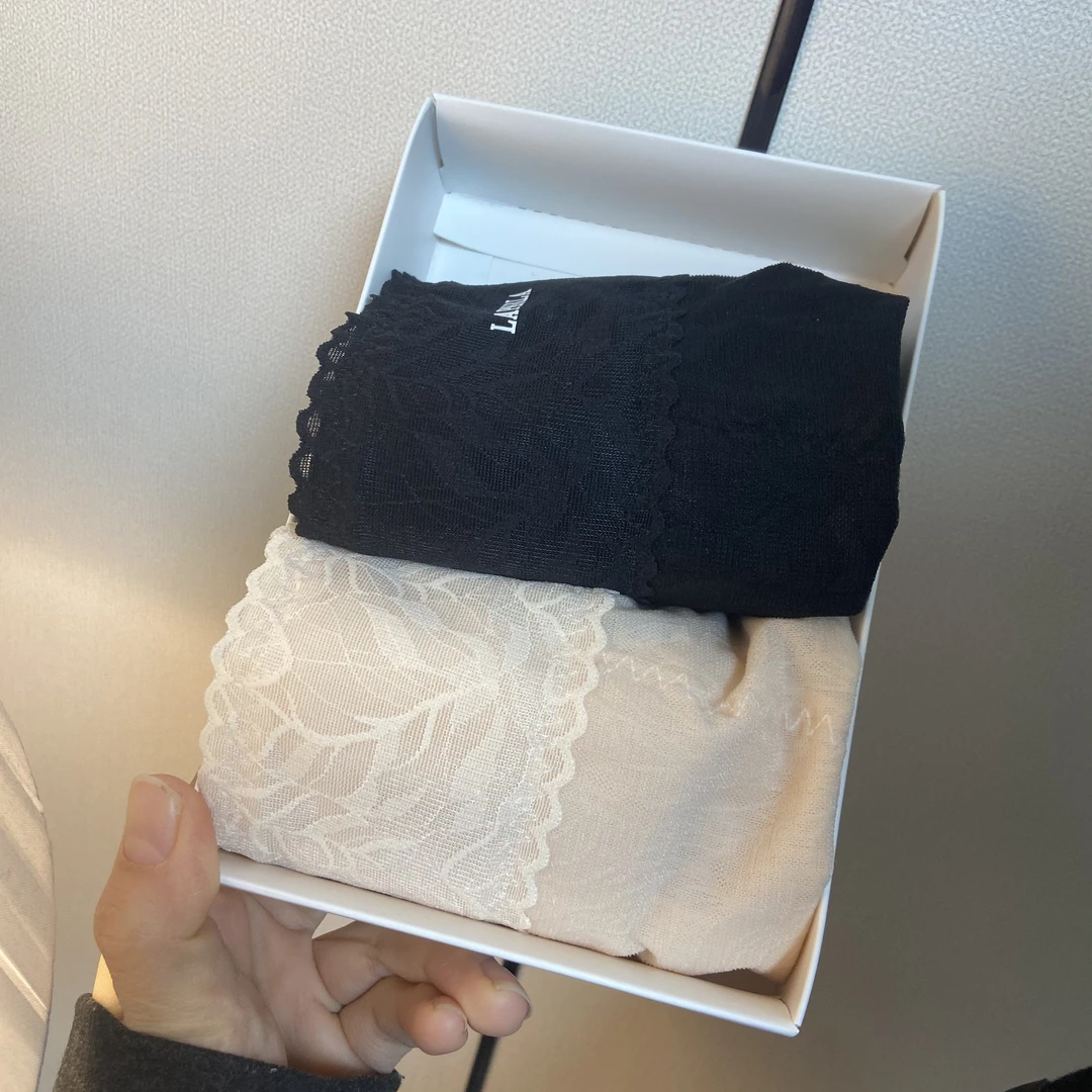 新款蕾丝性感收腹提臀裸感短裤