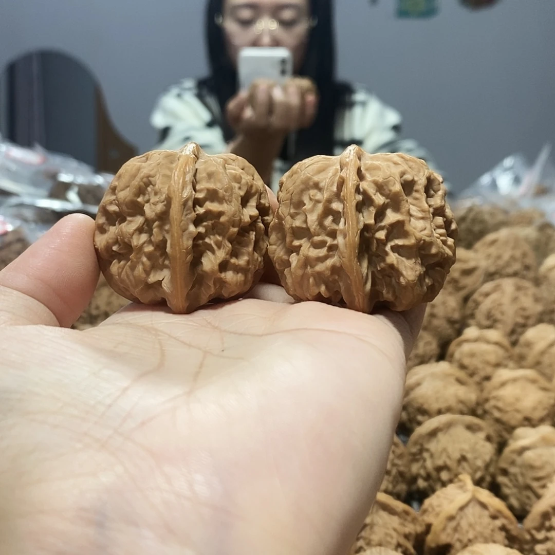 文玩核桃吊坠方块37修