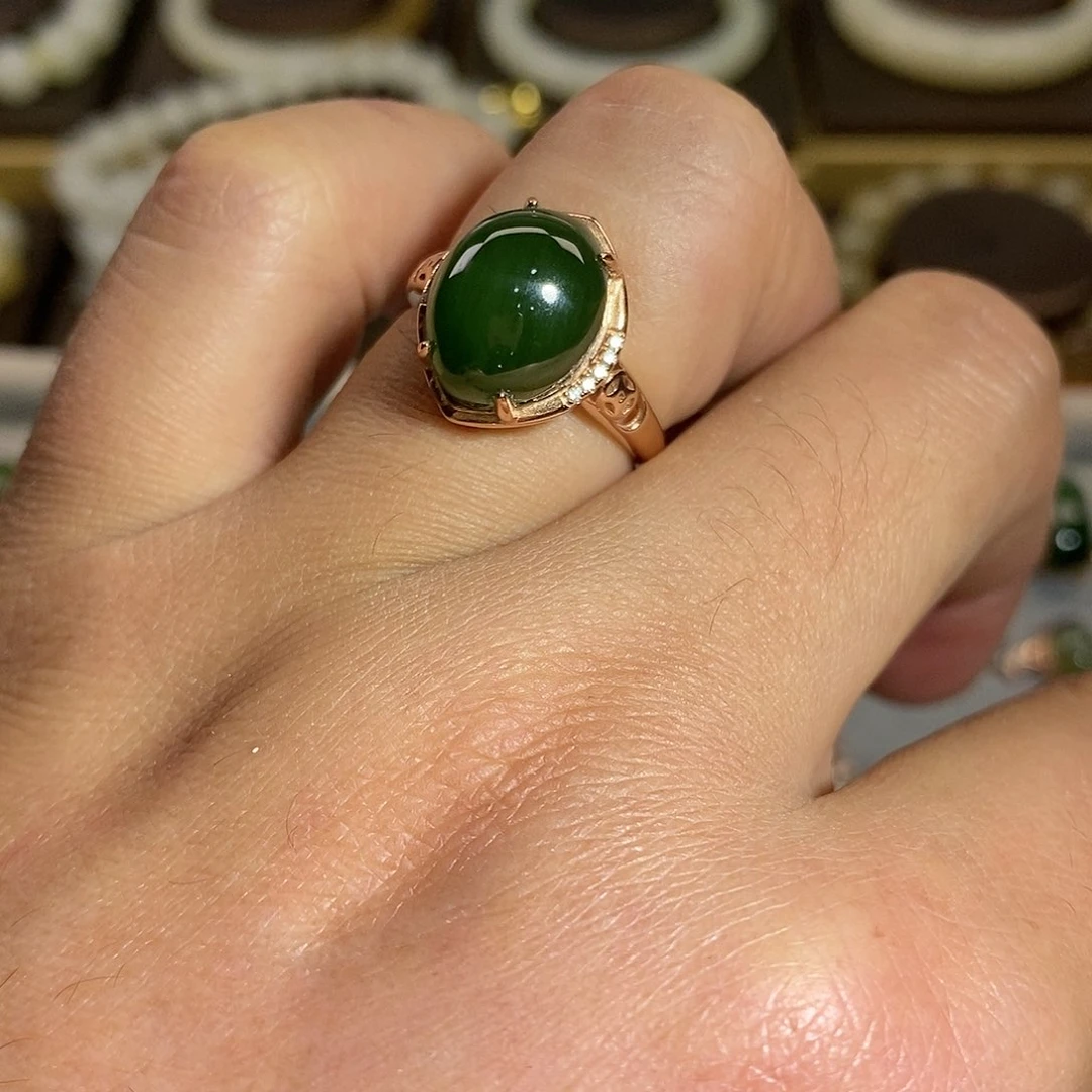 【闪购商品】银S925镶嵌戒指和田玉（碧玉）