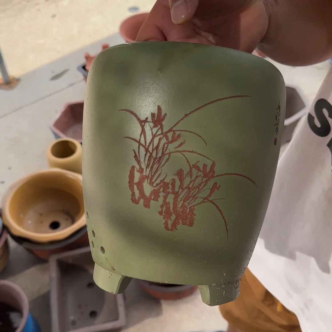紫砂花盆瑕疵和瑕疵