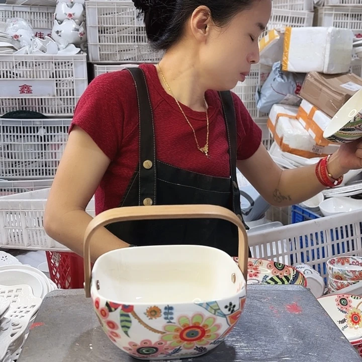 盘微瑕产品………小缇兰一个