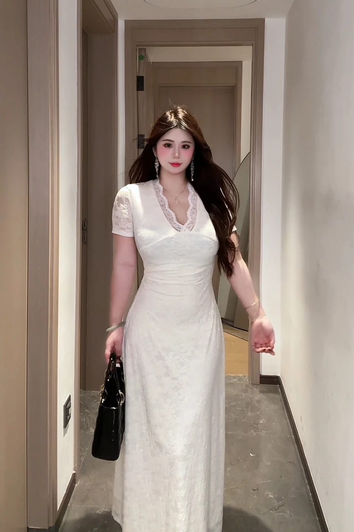 【惠珍】微胖mm性感纯欲风气质V领蕾丝连衣裙夏季掐腰显瘦收腰A字裙
