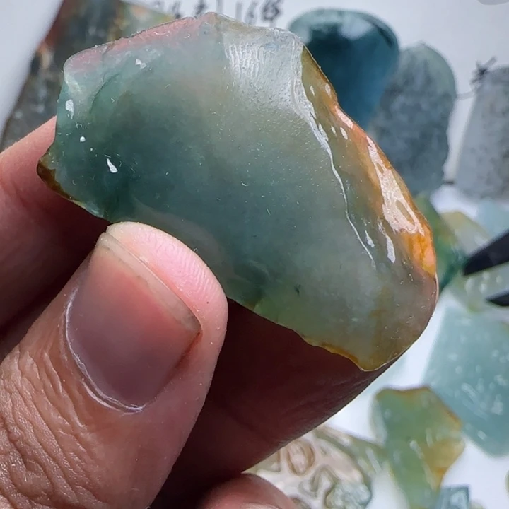 定制翡翠未镶嵌不包工