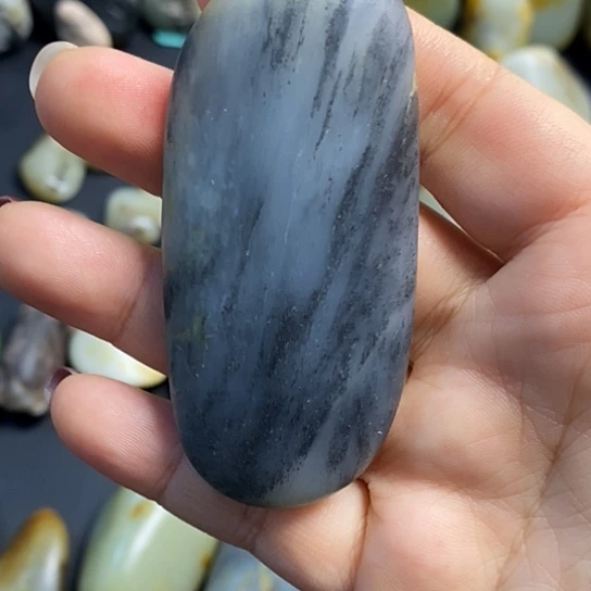 云***开和田玉未镶嵌挂件