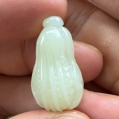 和田玉颈饰未镶嵌福利