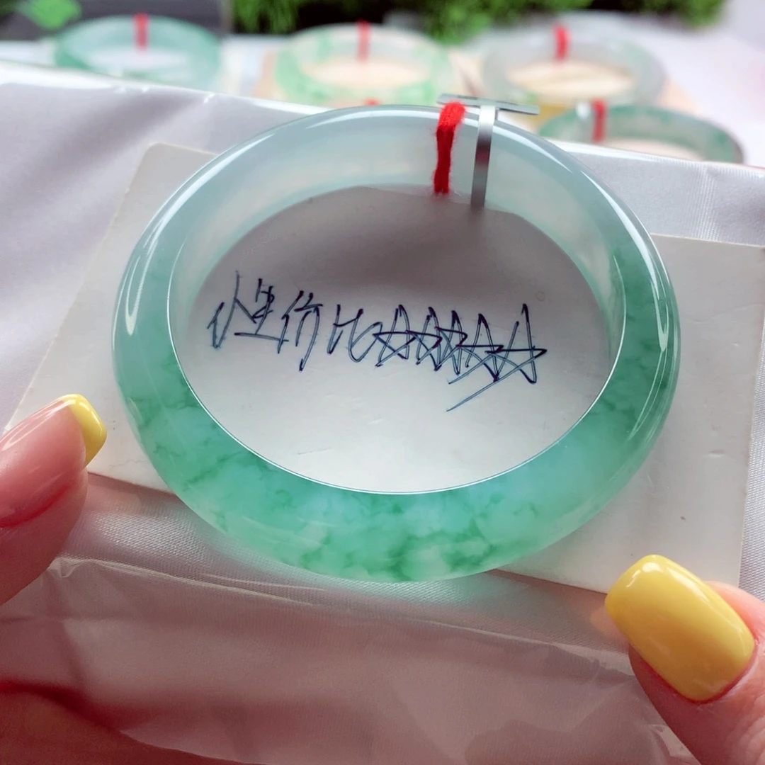 翡翠未镶嵌手镯55.3 中万品质冰飘蓝花0毛孔（闪购10）灵