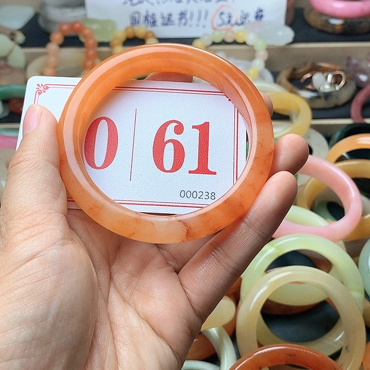 石英质玉（黄龙玉）未镶嵌手镯