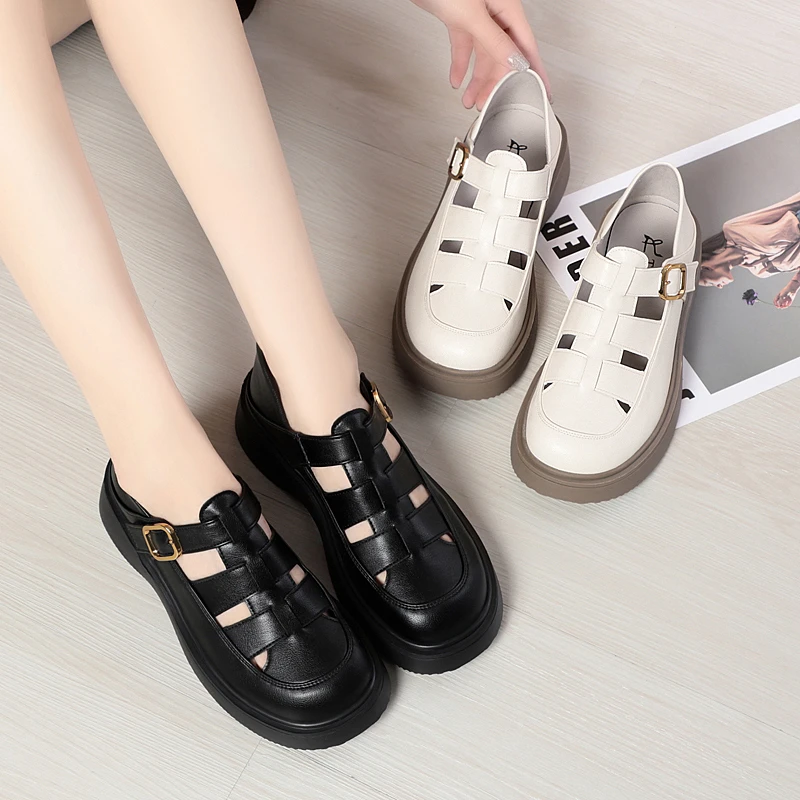 包头一字式扣带镂空编织时装凉鞋夏季平底洞洞鞋防滑凉鞋春夏