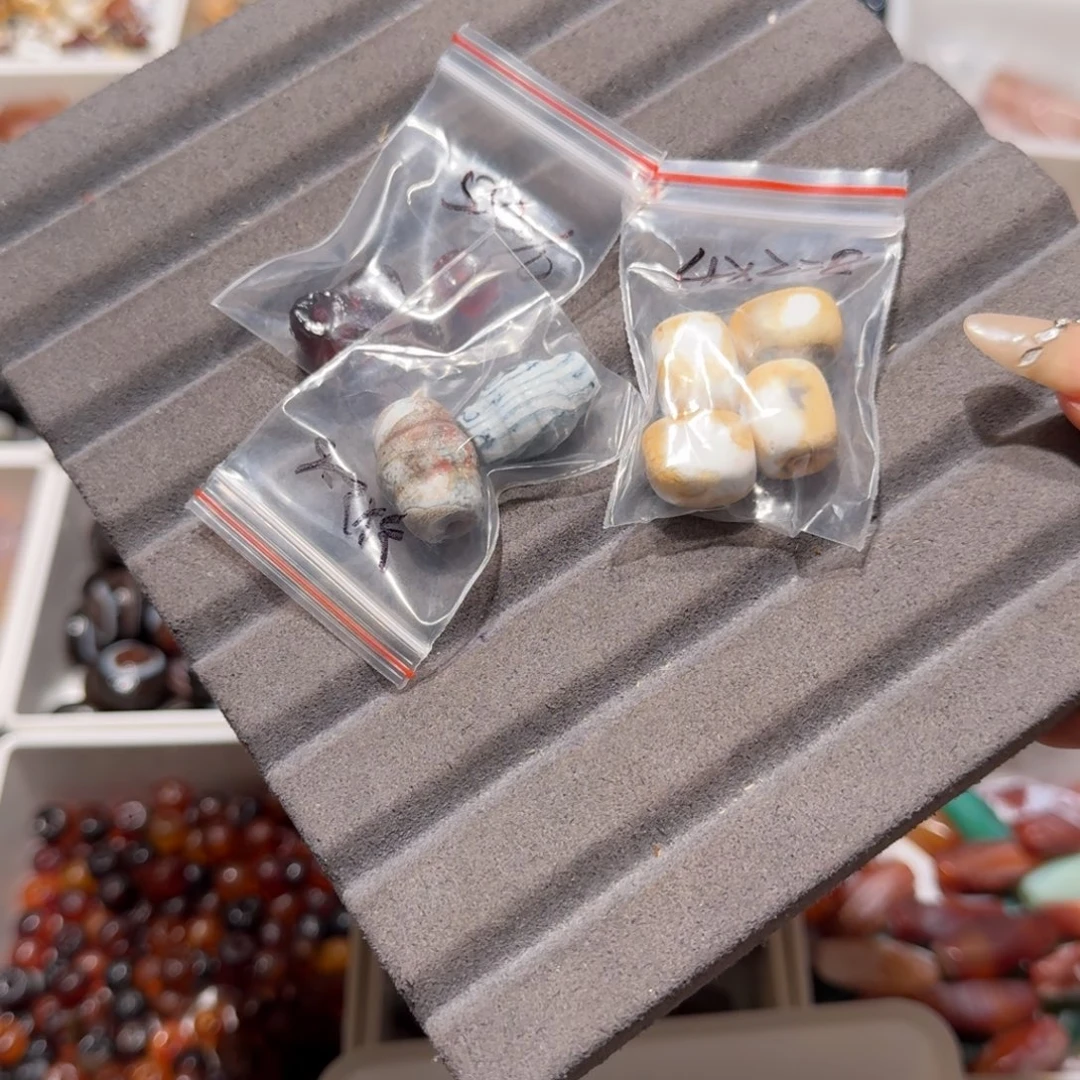 玛瑙/玉髓未镶嵌珠宝半成品