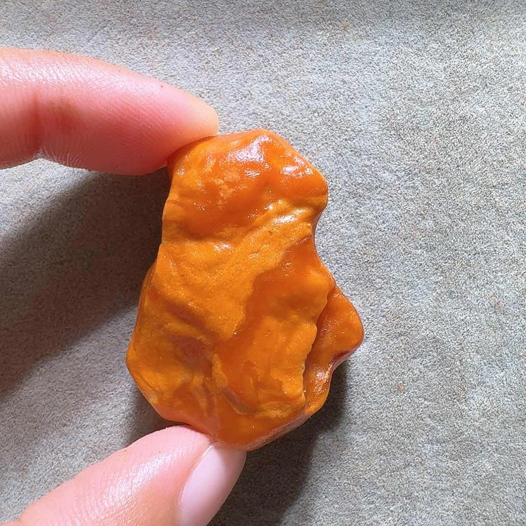 未镶嵌定制琥珀定制