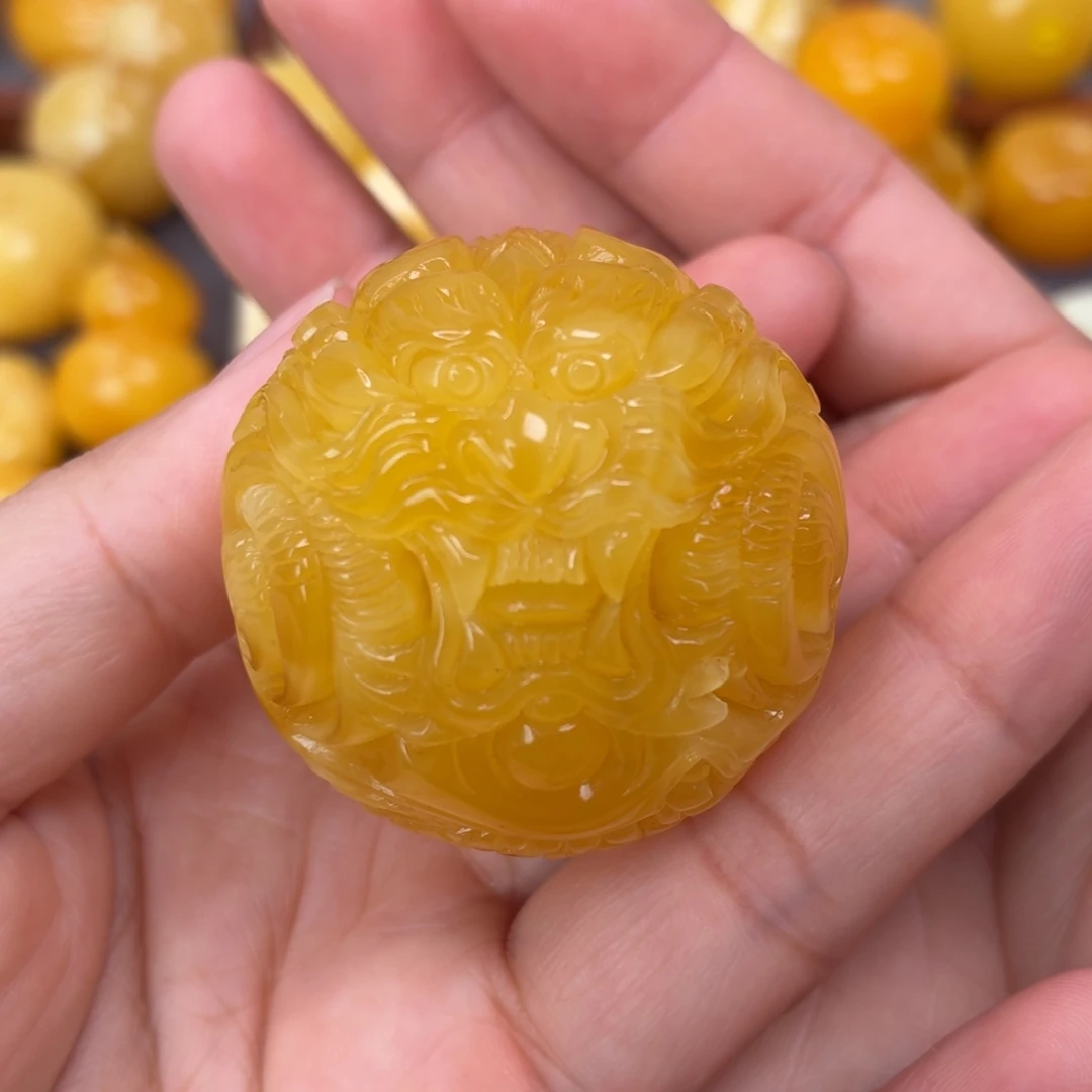 蜜蜡未镶嵌吊坠(不含链)俄料龙珠