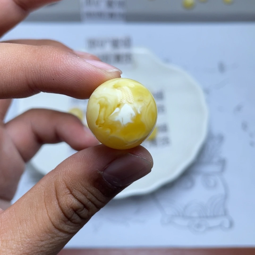 琥珀珠宝奇石未镶嵌魔*