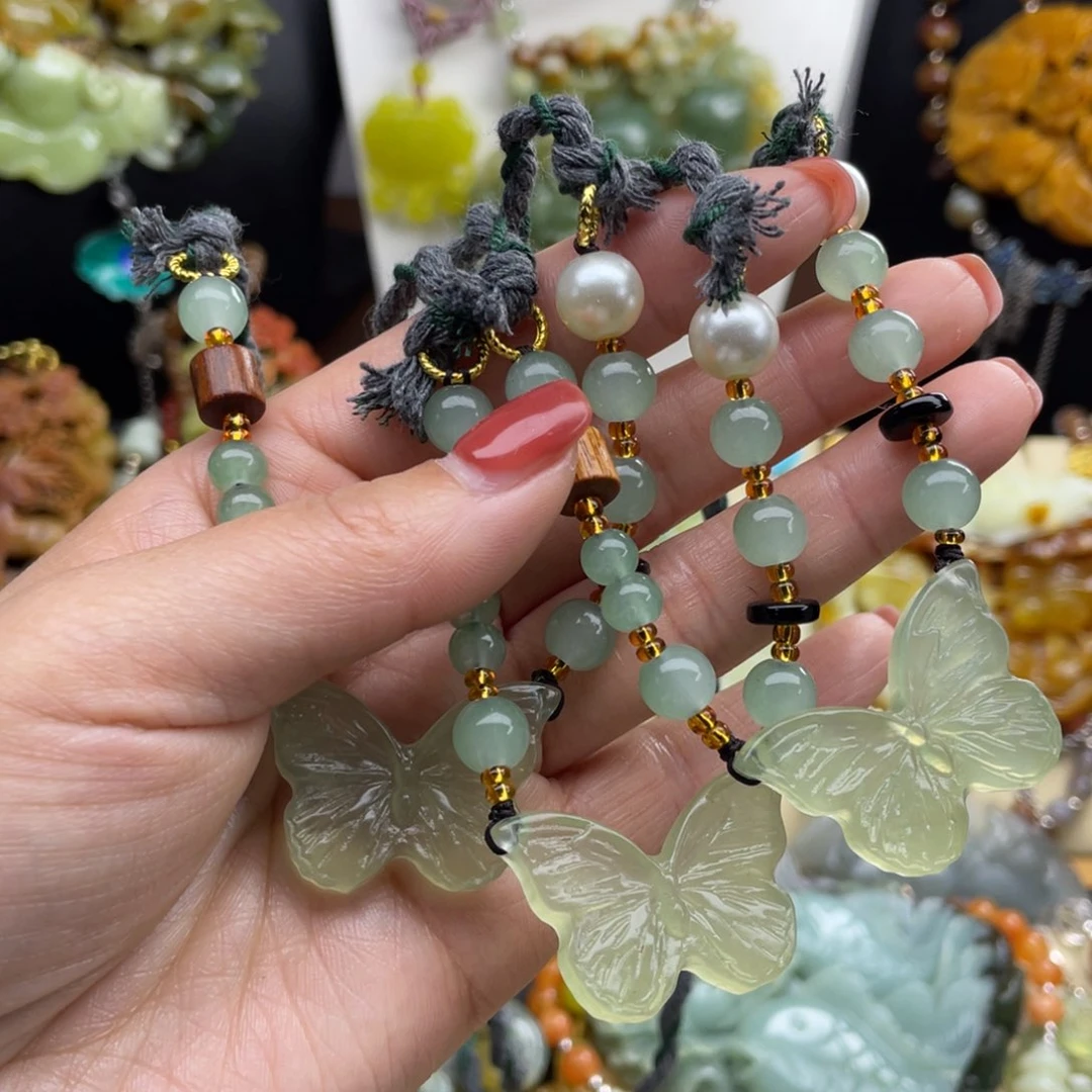 未镶嵌蛇纹石玉颈饰