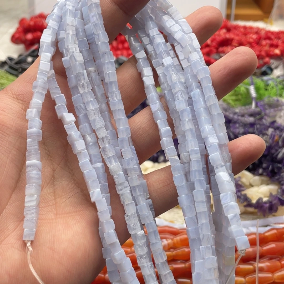 玛瑙/玉髓未镶嵌珠宝半成品一条装卡4*4mm蓝纹玛瑙方糖