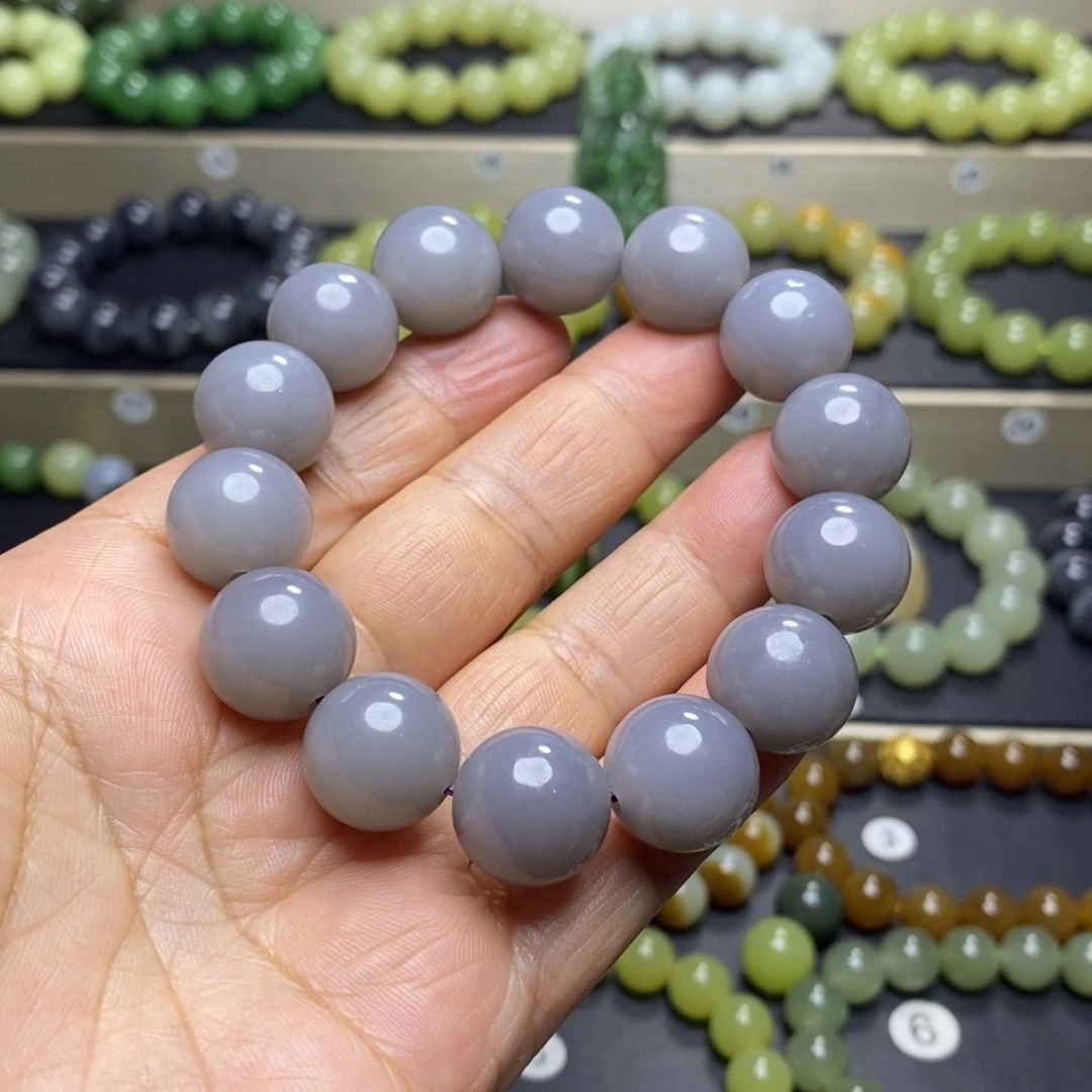 和田玉未镶嵌手串