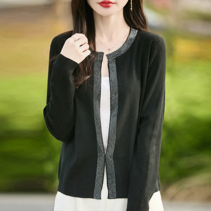 品牌女装正品早秋开衫外套加宽加大女装针织开衫爆款2025新款