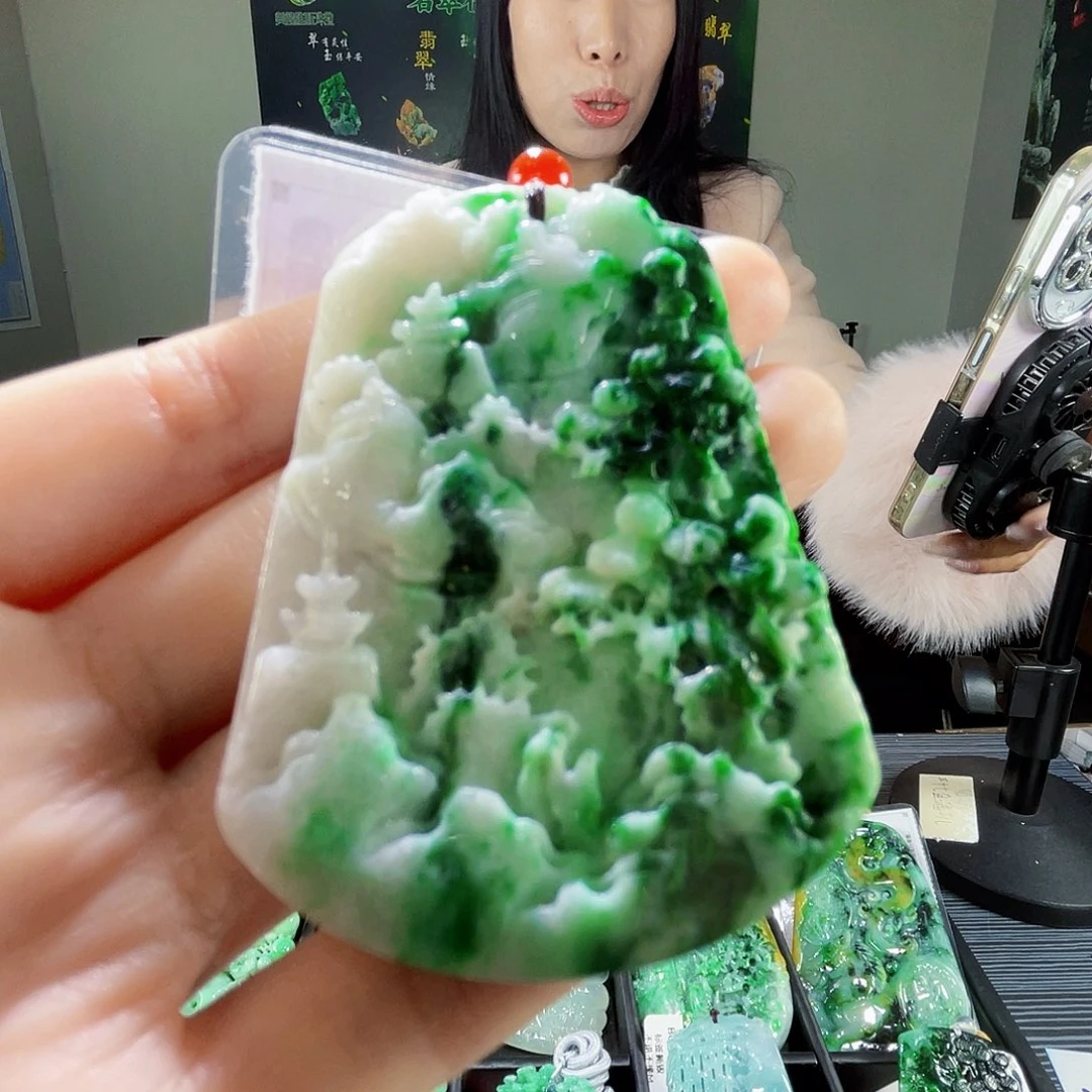 颈饰未镶嵌翡翠翡翠