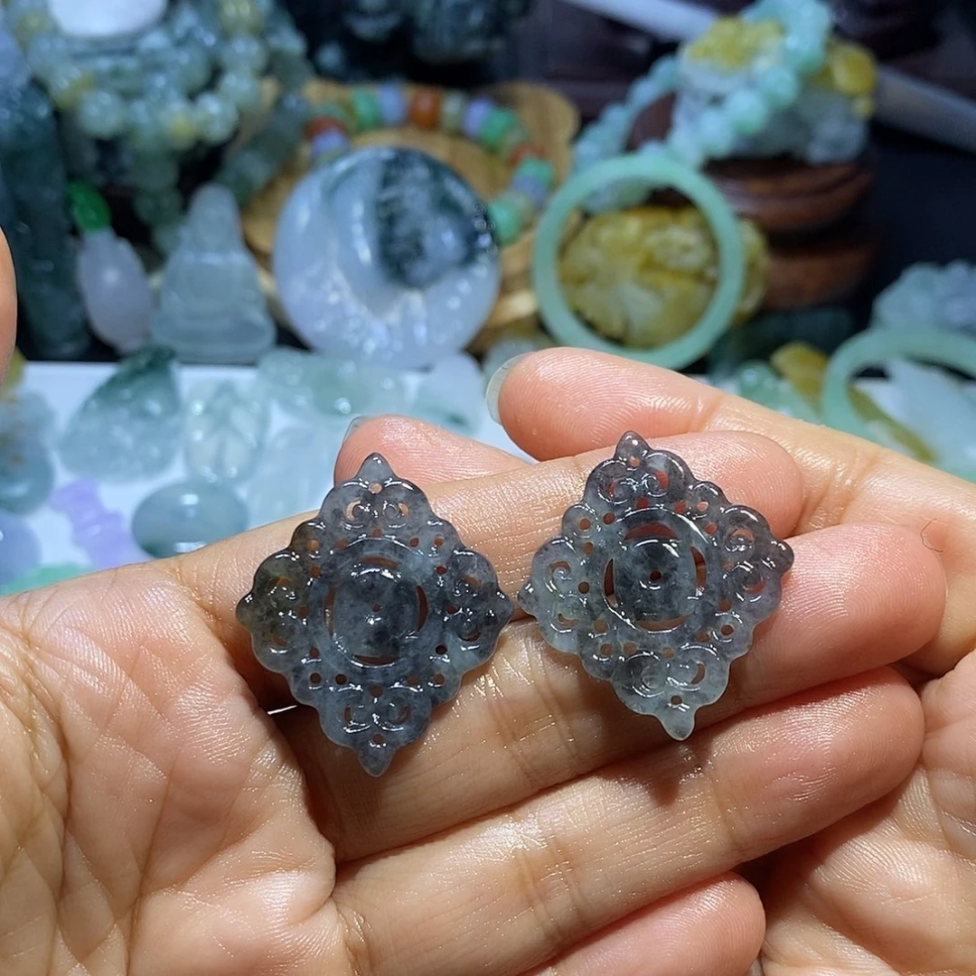 未镶嵌定制翡翠一对