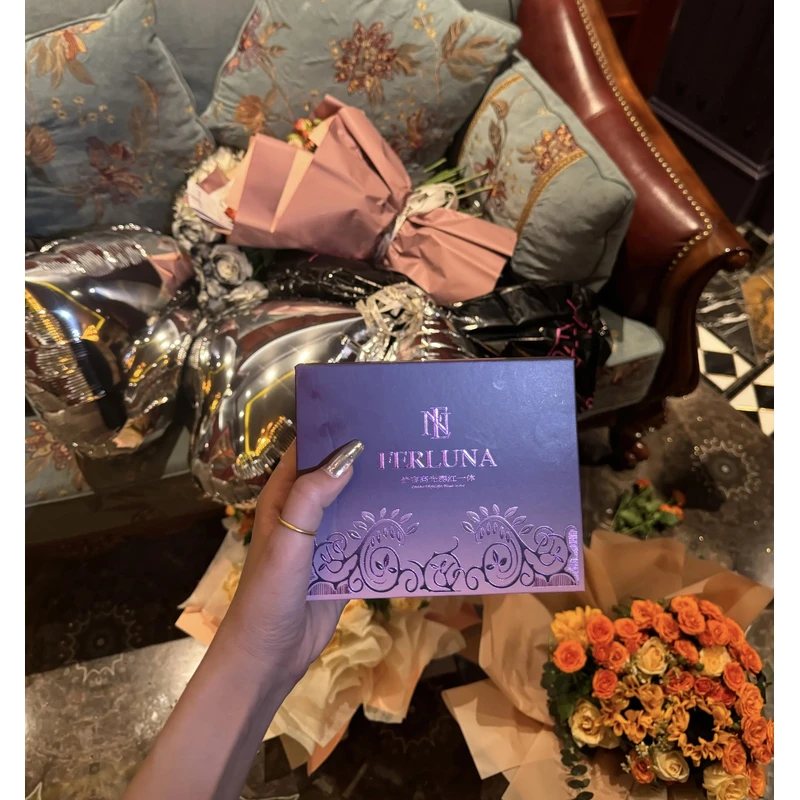 FERLUNA修容盘彩虹高光组合