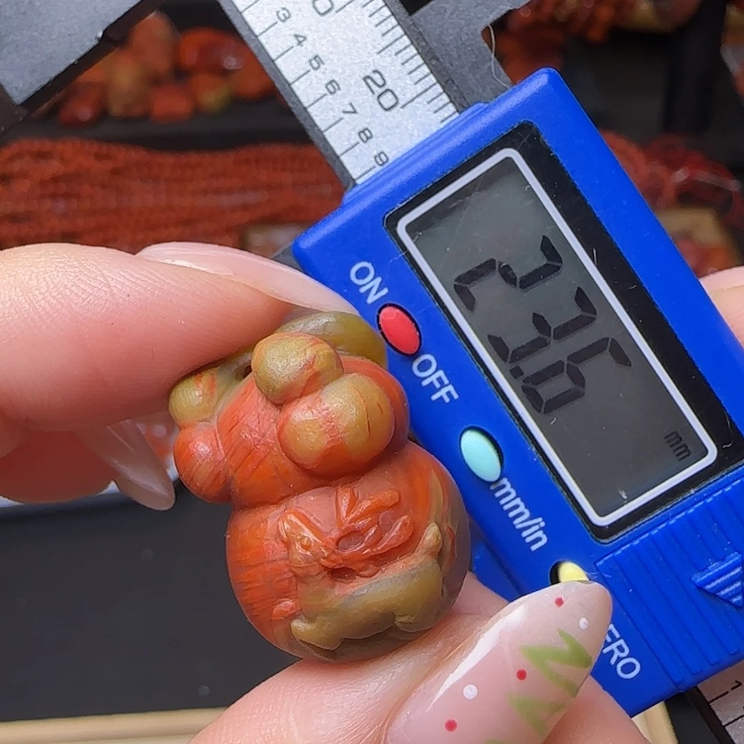 南红玛瑙未镶嵌颈饰