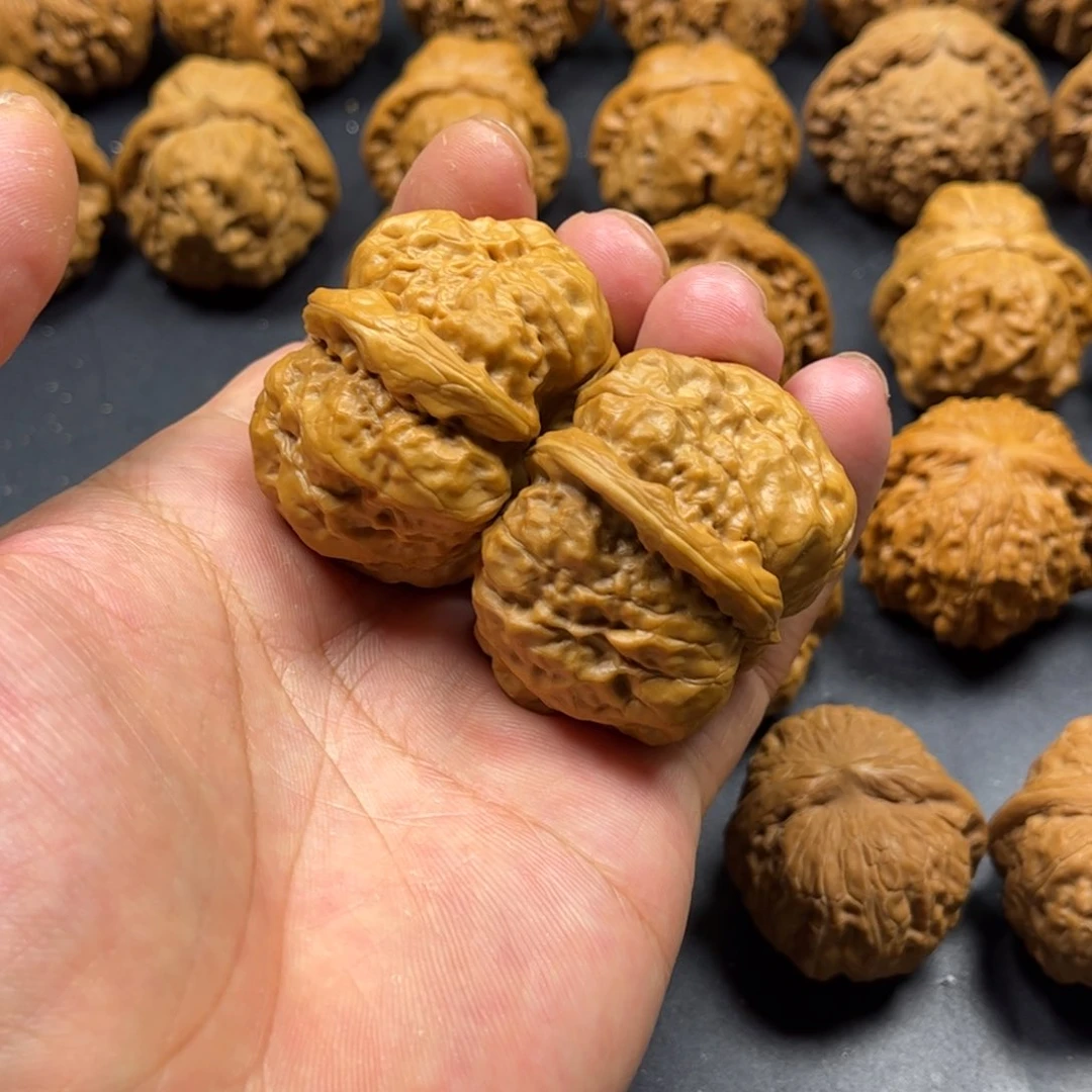 桃核吊坠十**末文玩核桃