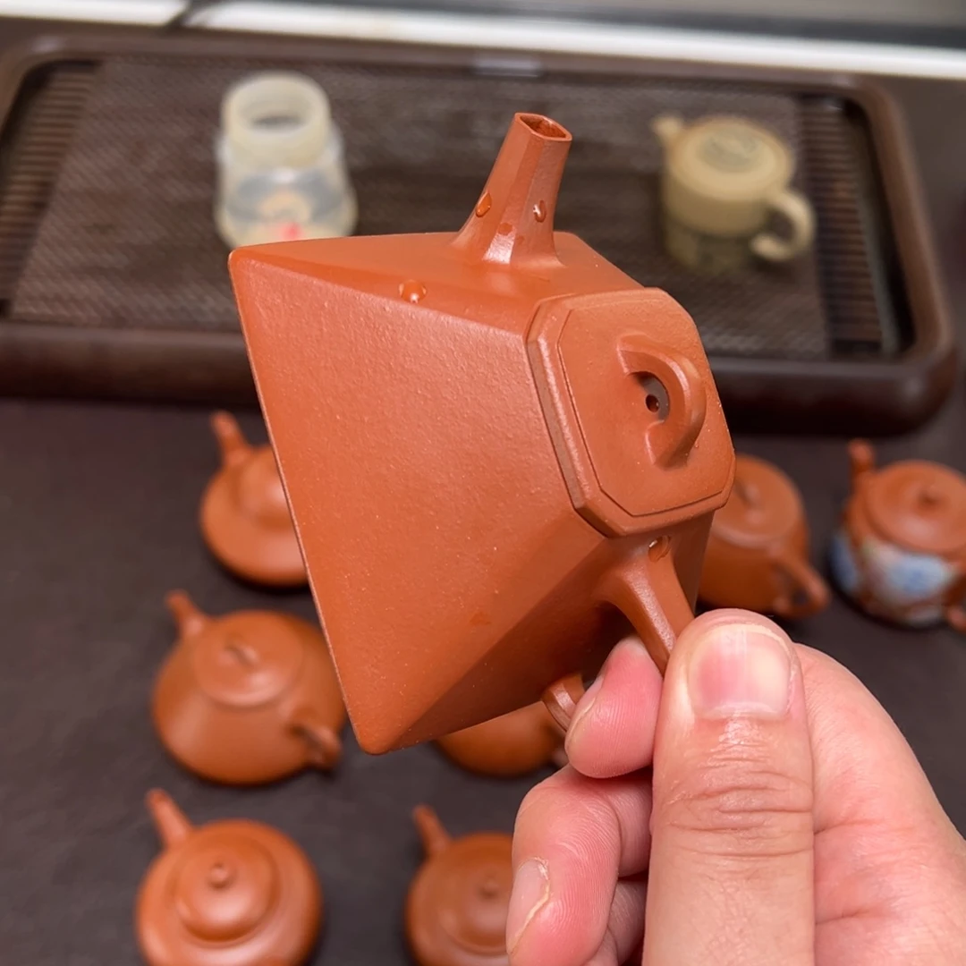 提***。紫砂茶壶宜兴紫砂壶的制作