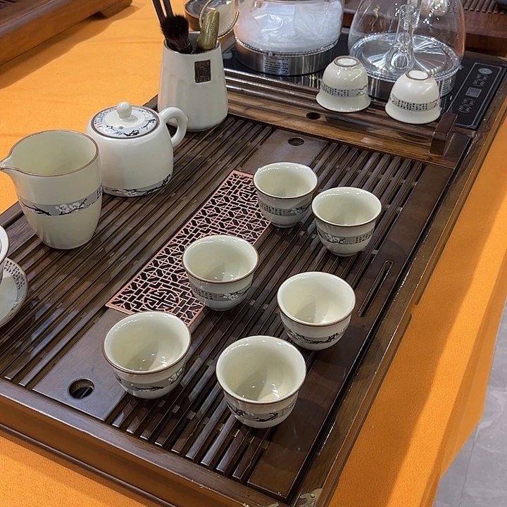 茶盘厂东坡？茶盘厂东坡……你就