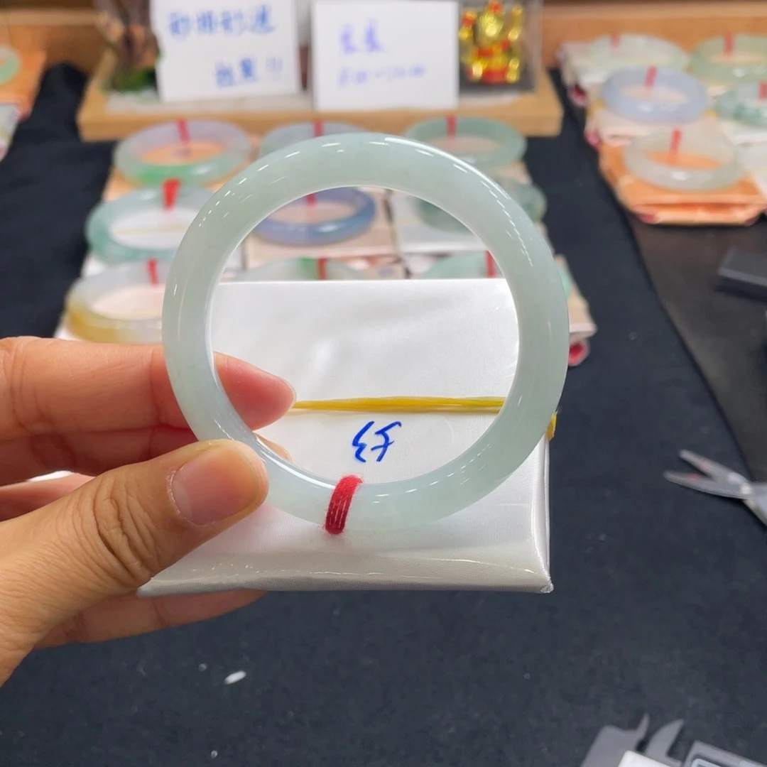 翡翠手镯未镶嵌53天然翡翠A货