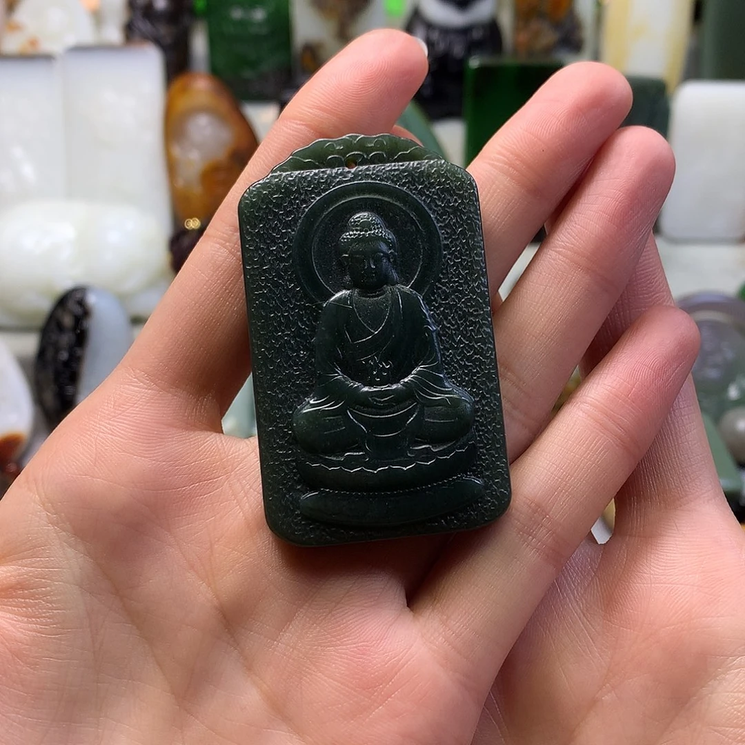 颈饰未镶嵌和田玉