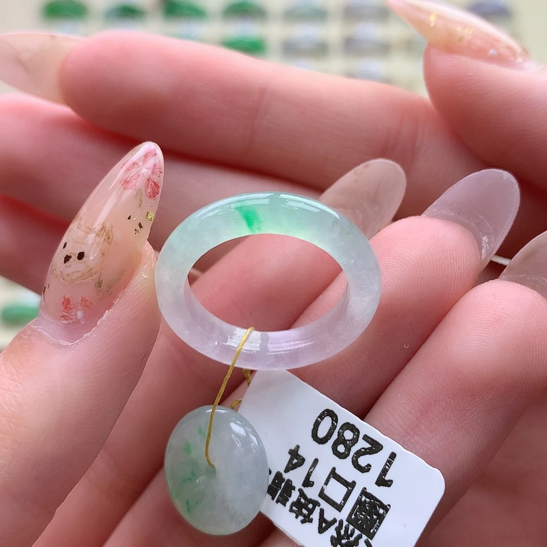 翡翠未镶嵌戒圈港14