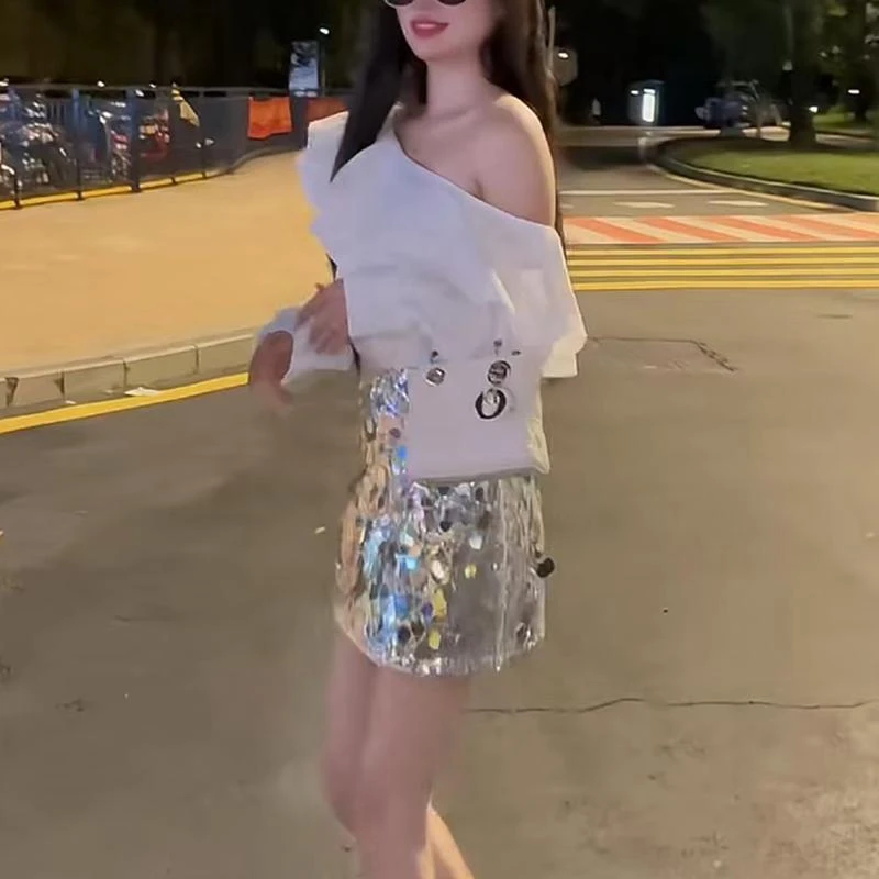 法式高级感时尚露肩斜肩设计感衬衫上衣+百搭辣妹亮片包臀裙套装