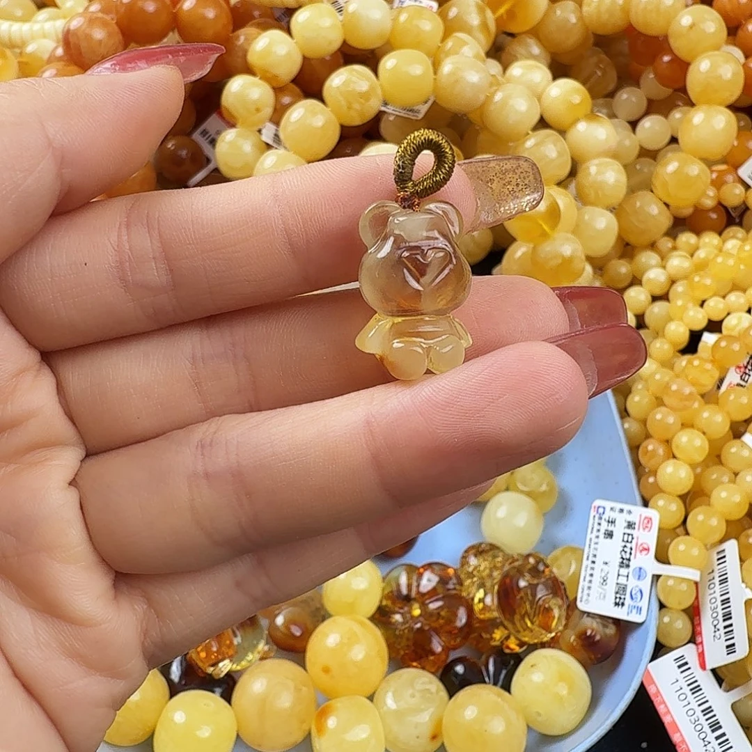 琥珀未镶嵌珠宝奇石