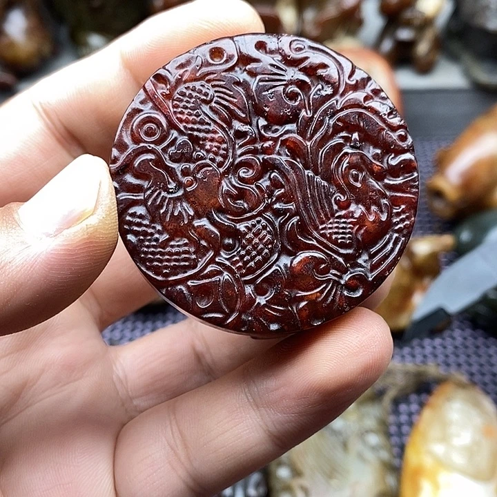 未镶嵌蛇纹石玉颈饰