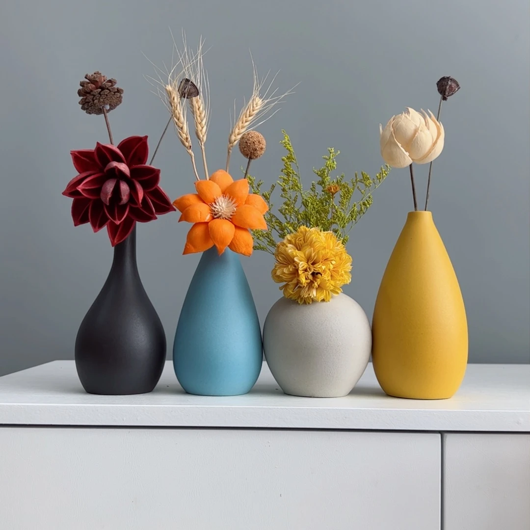 摆件陶瓷小花瓶摆件含花总高约20-30cm