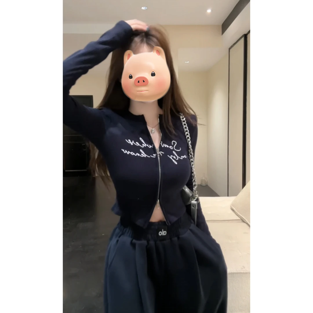 美式辣妹字母印花拉链黑色长袖针织开衫女秋冬季修身露脐短款上衣