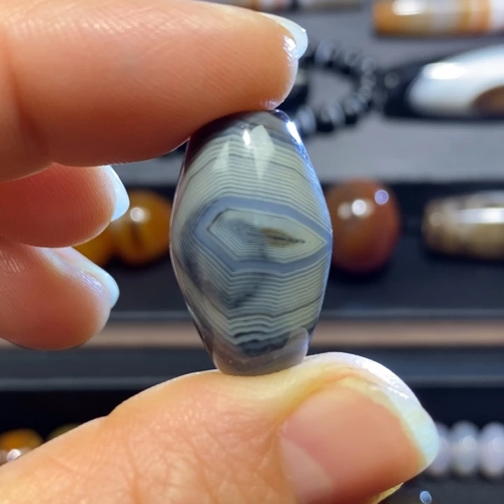 玛瑙/玉髓未镶嵌挂件