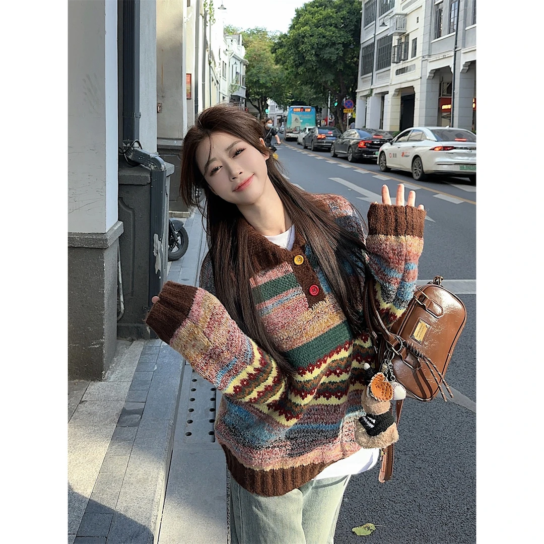 【金咕咕】艺术生彩色纽扣高领毛针织衫2024新款长袖减龄上衣