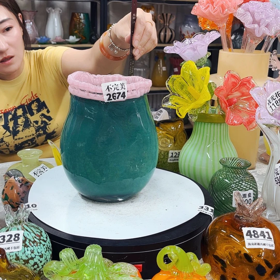 2674瓶 家悦琉璃工艺品不完美