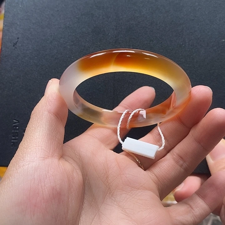 玛瑙/玉髓未镶嵌手镯54.5