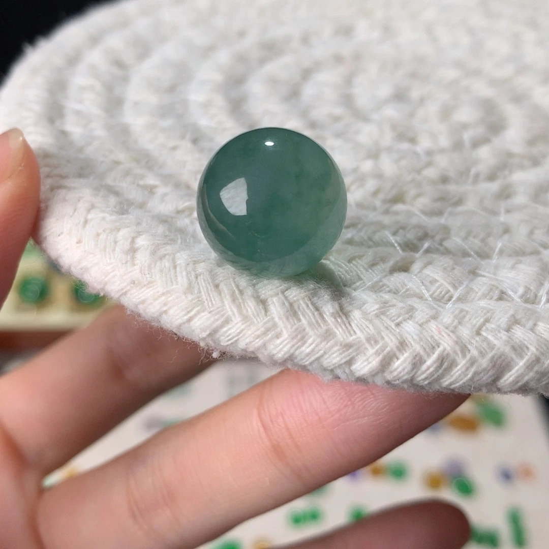 翡翠散珠天然翡翠