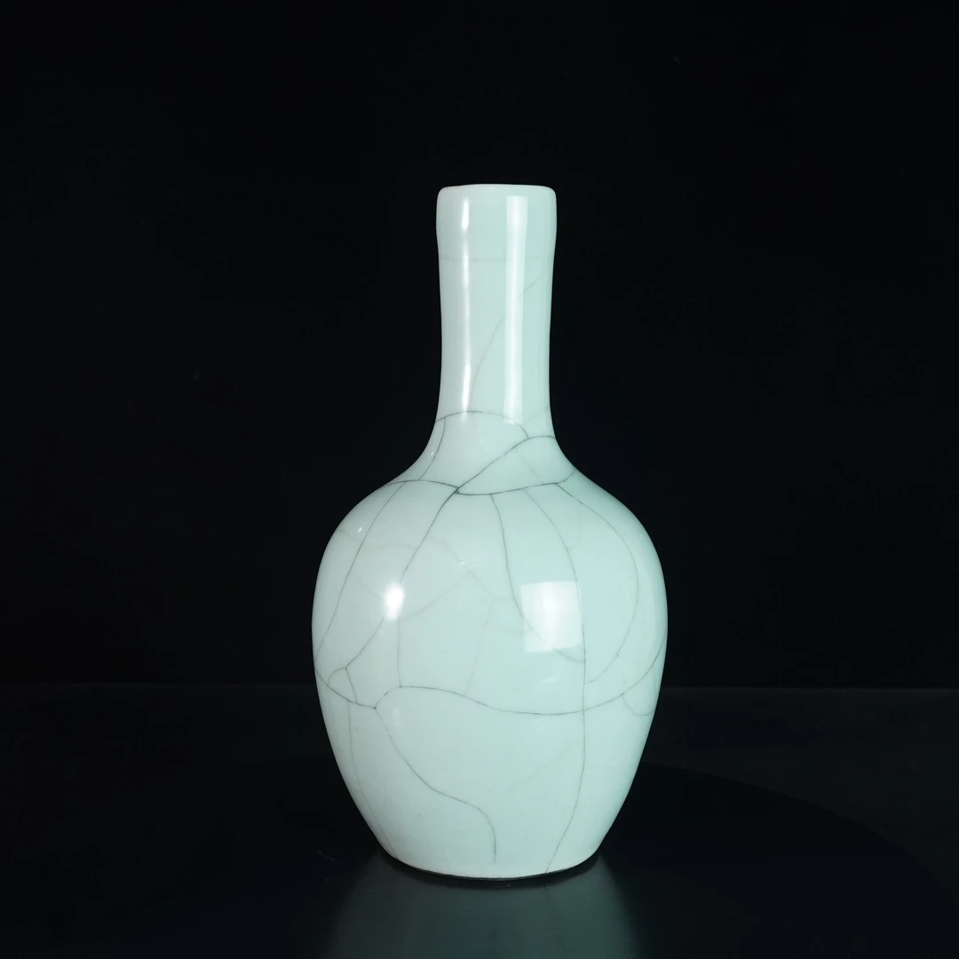 LJS250104001【十竹斋】清中期仿官釉天球瓶