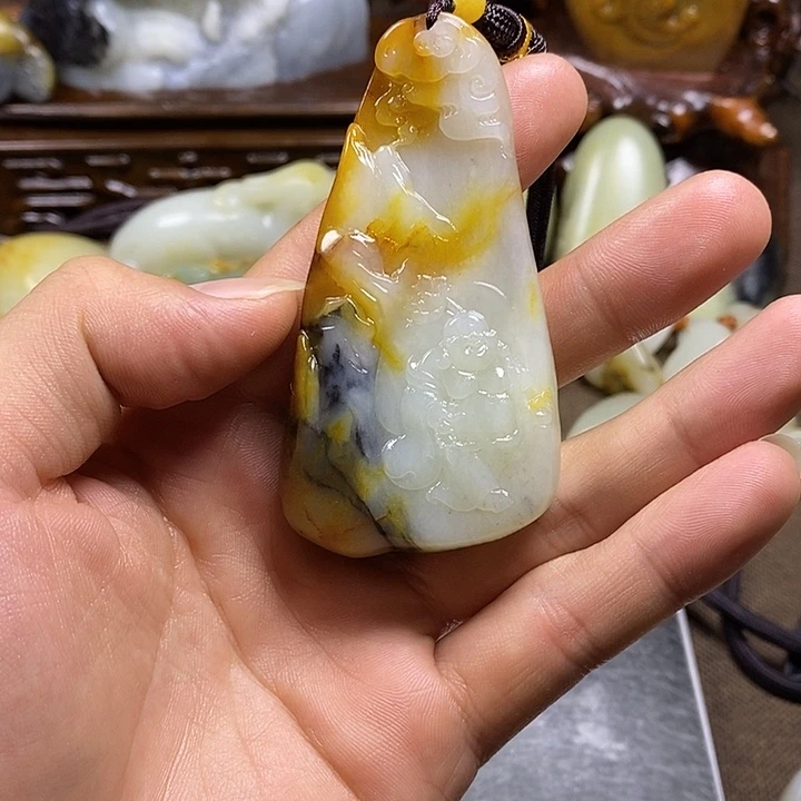 和田玉未镶嵌挂件