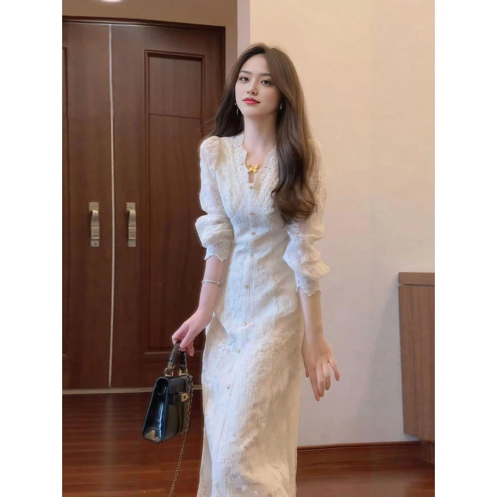 法式气质高级感蕾丝长袖连衣裙女25秋季温柔风修身显瘦收腰长裙子