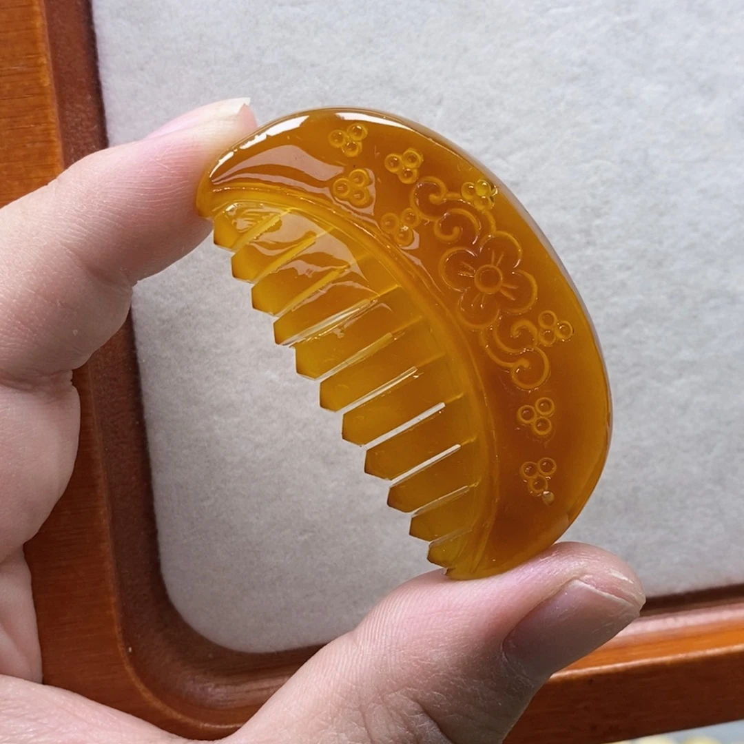 琥珀珠宝奇石未镶嵌